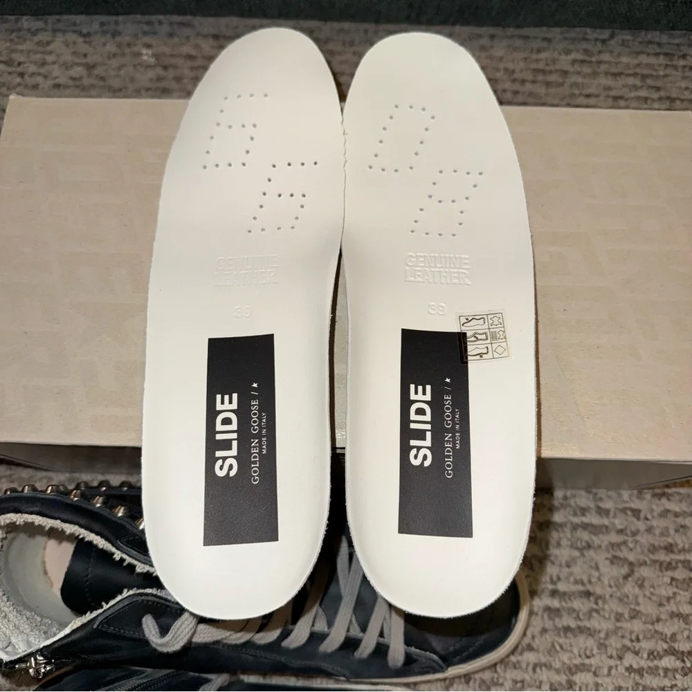 GOLDEN GOOSE BLACK LEATHER STUDDED SLIDES BRAND NEW 39 - Picture 7 of 8
